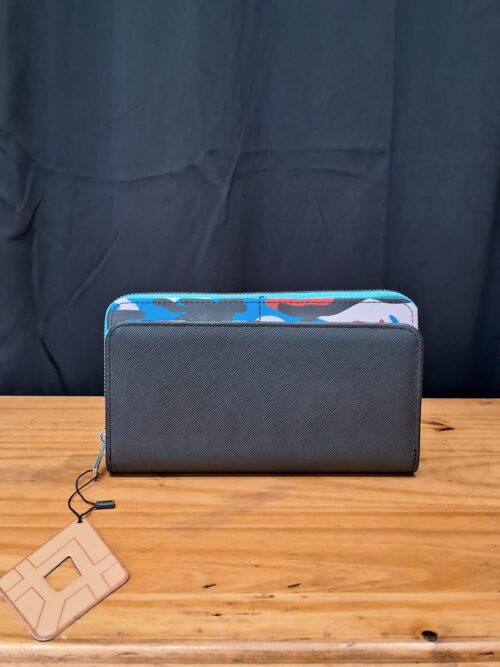 Billetera Amayra Black Camo